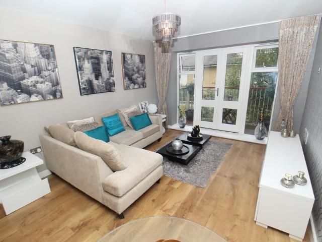 Flat for rent in West Drayton, Greater London