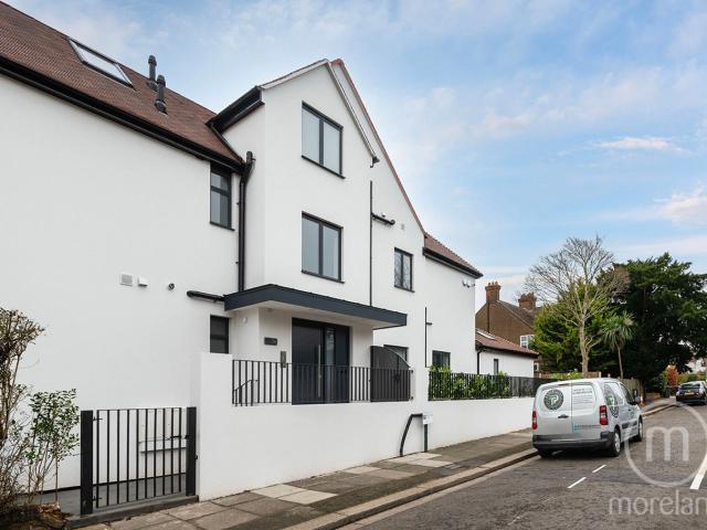 Apartment for rent in Golders Green, Greater London