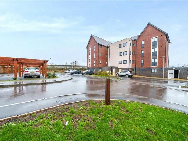 Flat for rent in Morton Park, Wavendon
