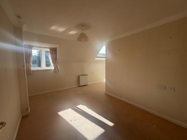Apartment for rent in Priestthorpe, Bradford