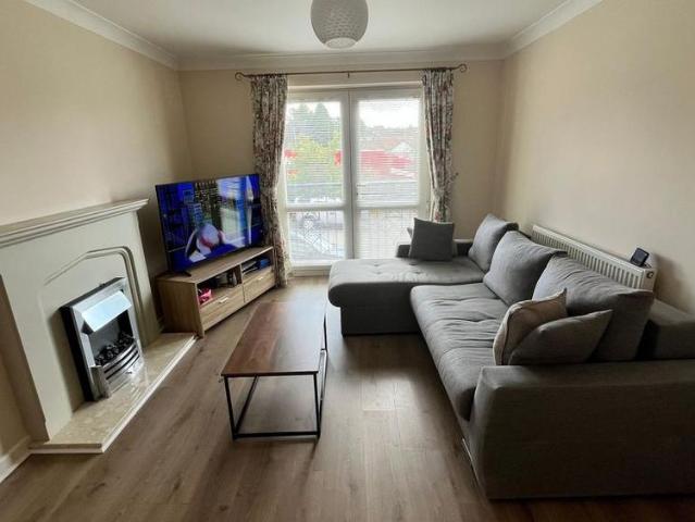 Apartment for rent in Berry Hill, Potters Corner
