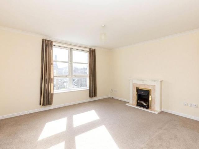 Apartment for rent in Powderhall, Broughton