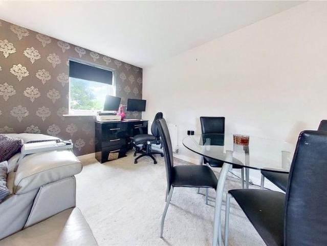 Apartment for rent in Midway, Kent