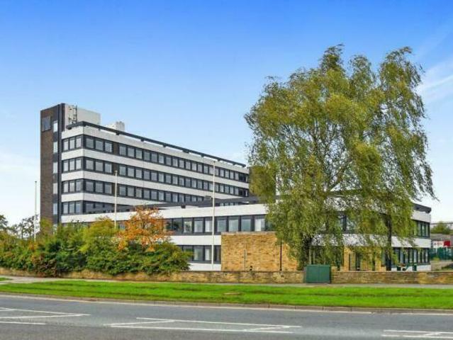 Flat for rent in Henshaw, Yeadon