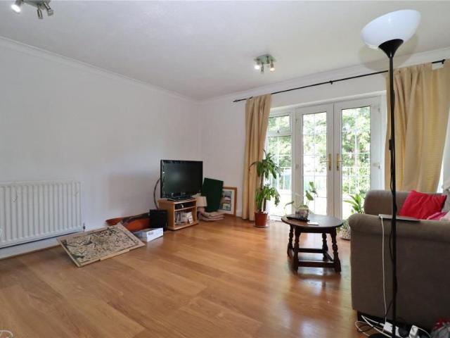 Apartment for rent in Westfield, Woking