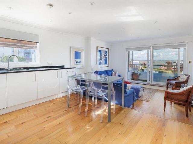 Apartment for rent in Cowes, Isle Of Wight