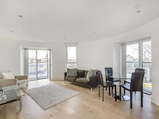 Apartment for rent in London Borough of Lambeth, Greater London