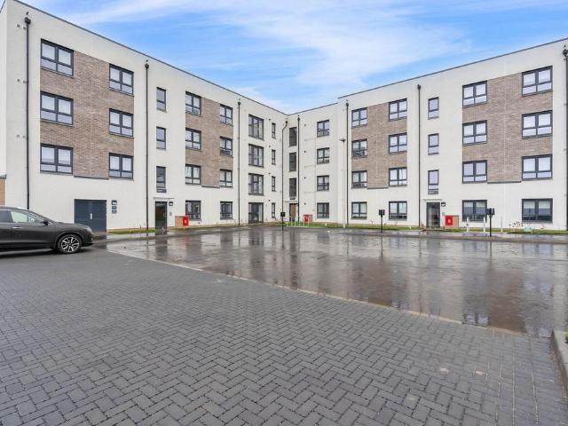 Flat for rent in Echline, Scotland