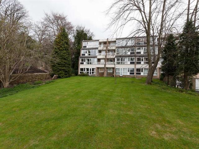 Flat for rent in Nether Green, Ranmoor
