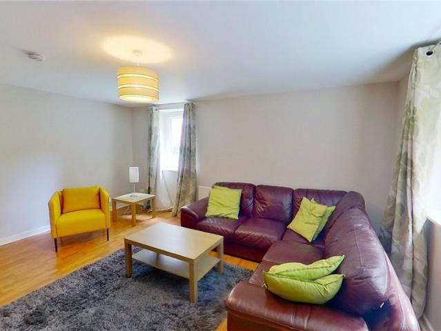 Apartment for rent in Leith, Scotland