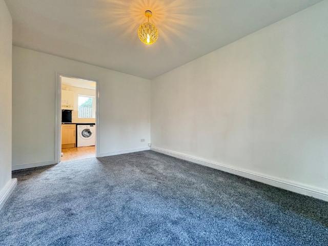Apartment for rent in Drighlington, Adwalton