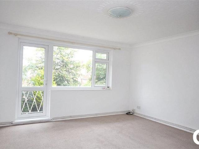 Apartment for rent in Ringwood, Ashurst Bridge