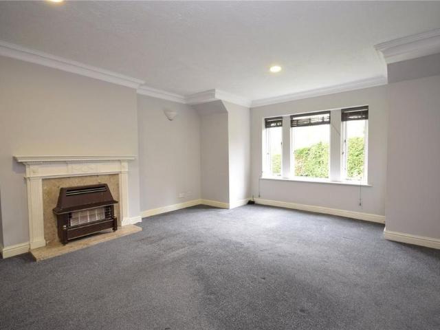 Apartment for rent in Roundhay, West Yorkshire