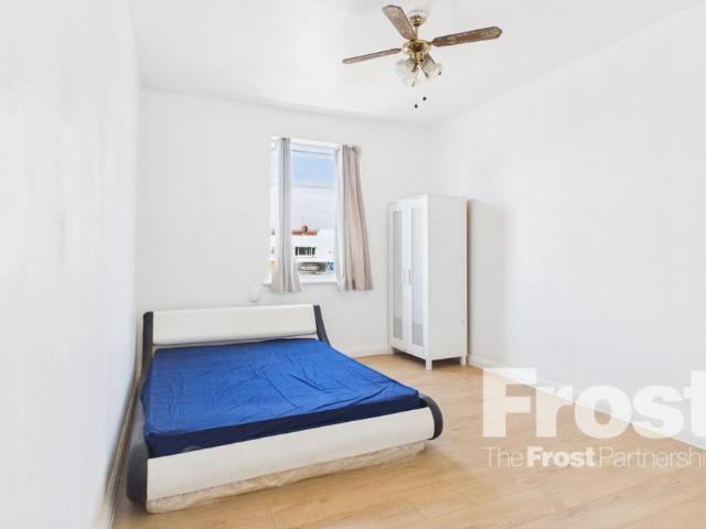Flat for rent in London Borough of Hounslow, Feltham