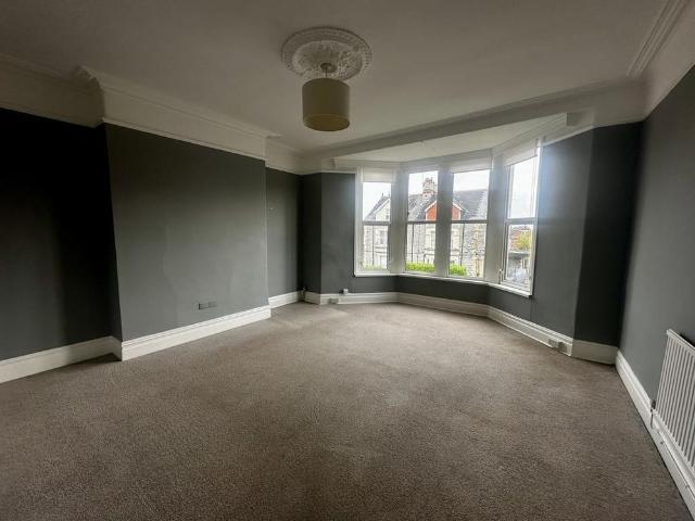 Apartment for rent in Penarth, Wales