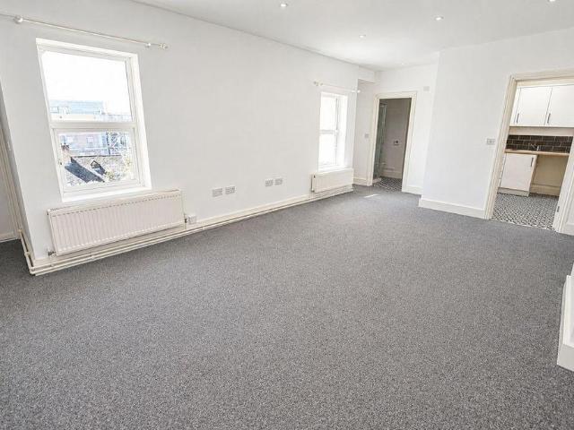 Apartment for rent in Midway, Kent
