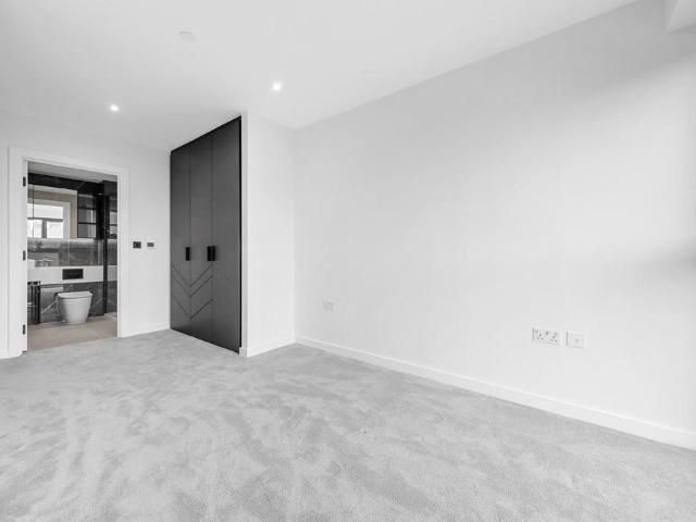 Apartment for rent in Woodberry Down, Greater London
