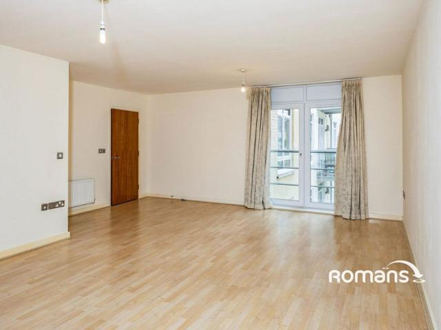 Apartment for rent in Newtown, Reading