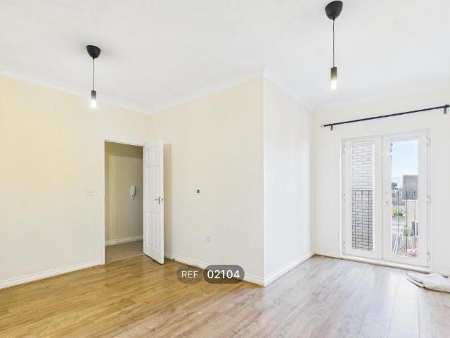 Flat for rent in Brightlingsea, Dale Hill