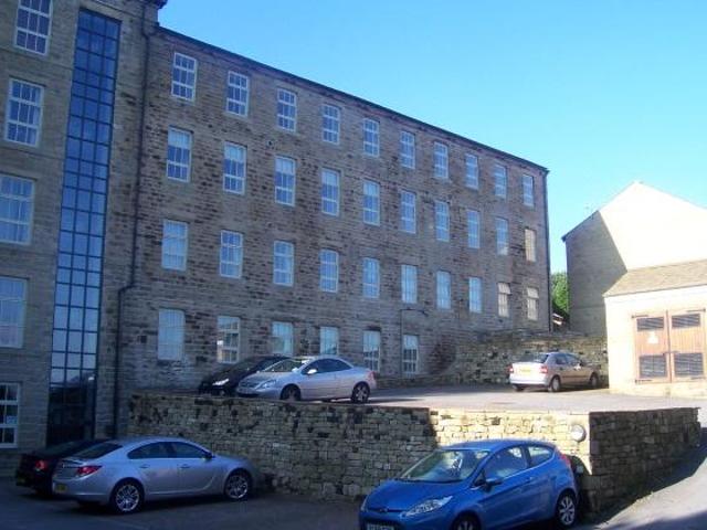 Flat for rent in Steeton with Eastburn, Steeton