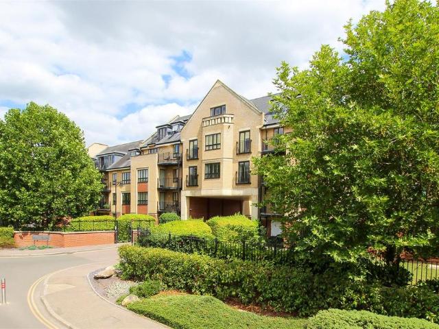 Flat for rent in Chesterton, Arbury