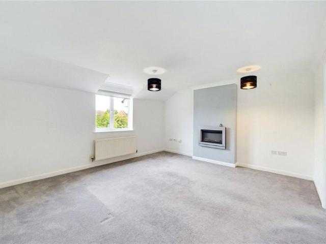 Apartment for rent in Shinfield, Spencers Wood