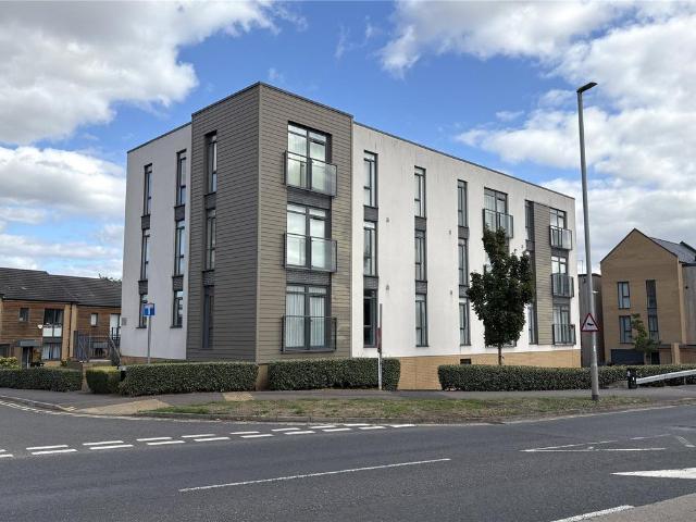Flat for rent in Firepool, Rumwell