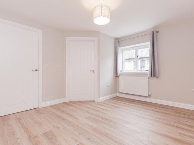 Flat for rent in Evershot, Oxfordshire