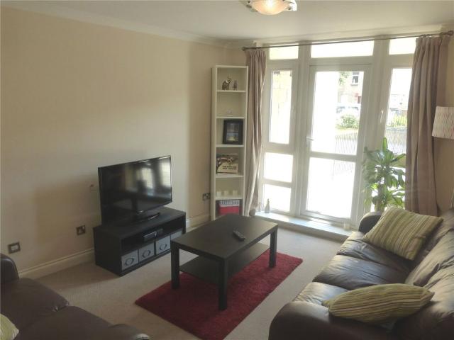 Apartment for rent in Hillside, Leith