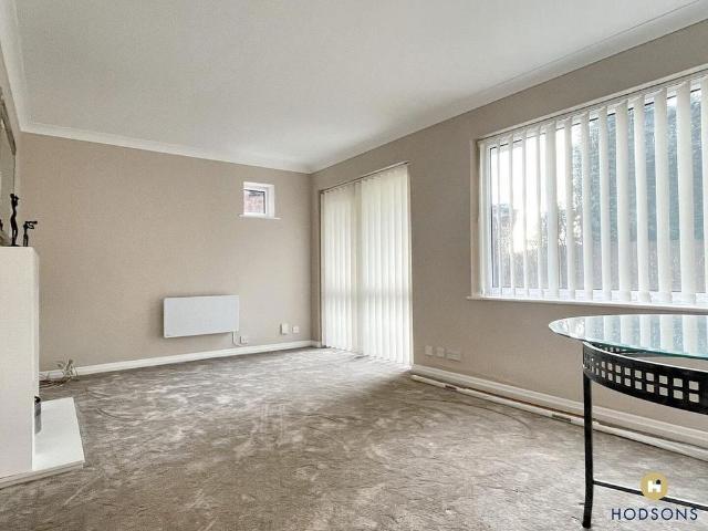Apartment for rent in Pinders Heath, West Yorkshire