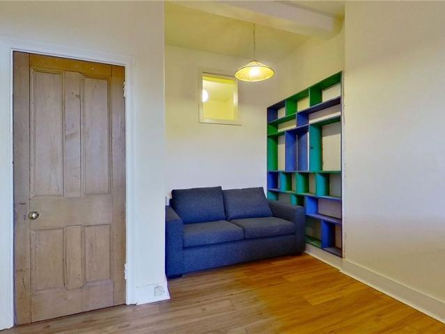 Apartment for rent in Newington, Scotland