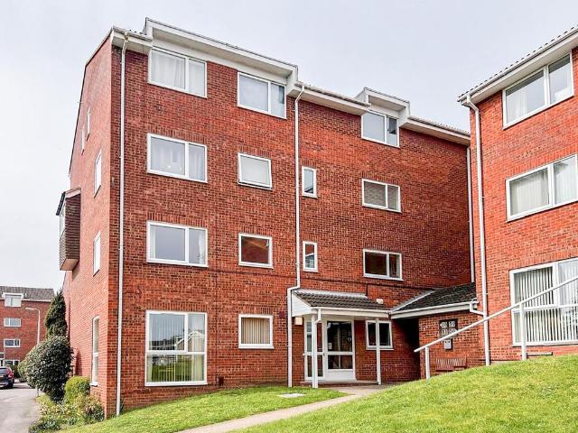 Flat for rent in Ampthill, Bedfordshire