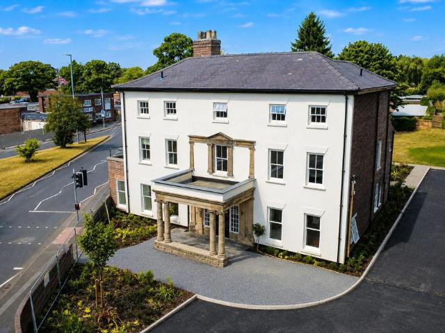 Flat for rent in Aldridge, West Midlands
