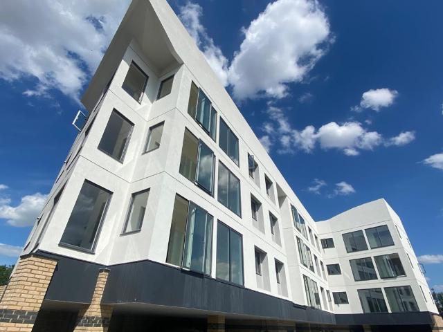Flat for rent in Regent Quay, Oad Street