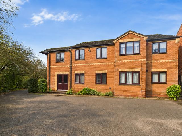 Flat for rent in Kettlebrook, Staffordshire