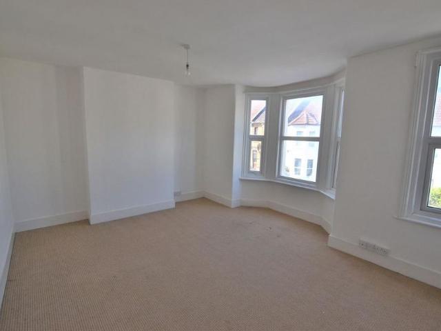 Apartment for rent in Central, Heathlands