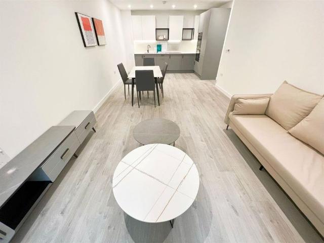 Apartment for rent in Woodberry Down, Stoke Newington