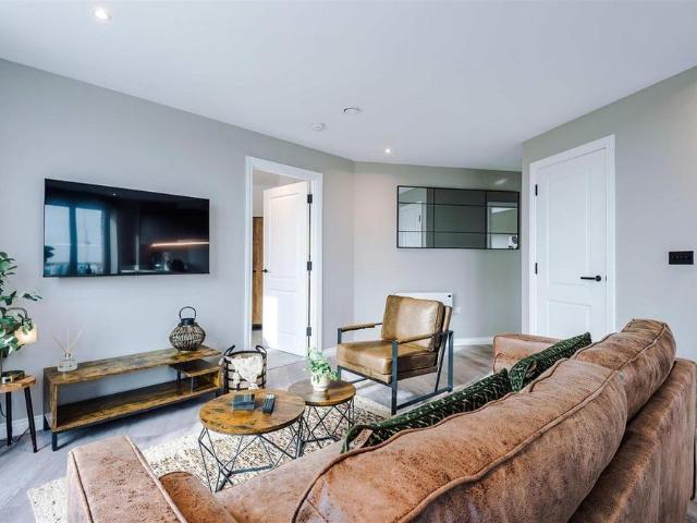 Apartment for rent in Woodhouse, West Yorkshire