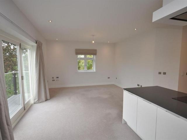Apartment for rent in Lillington, Green Close