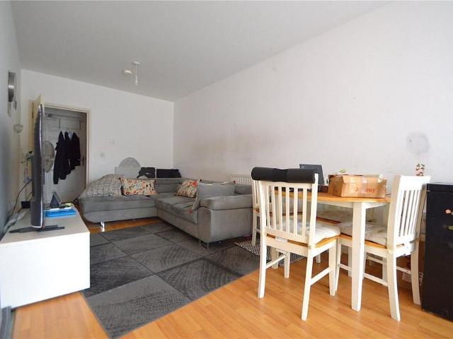 Apartment for rent in London Borough of Croydon, Greater London
