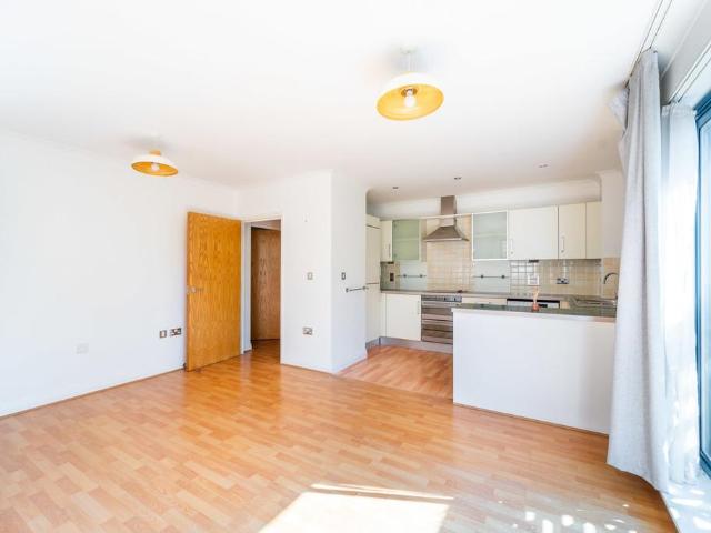 Flat for rent in Hornsey, Greater London