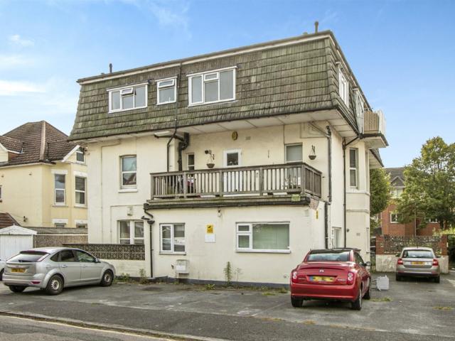 Flat for rent in Boscombe, Bournemouth