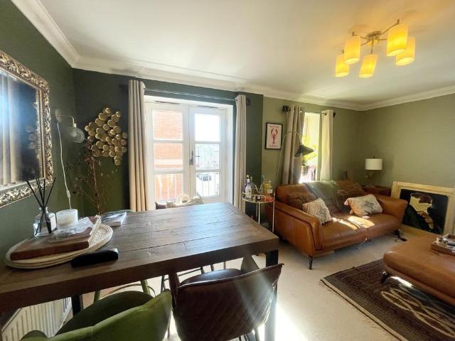 Apartment for rent in Milverton, Green Close