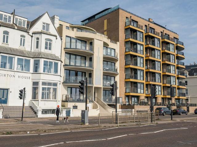Apartment for rent in Aldrington
