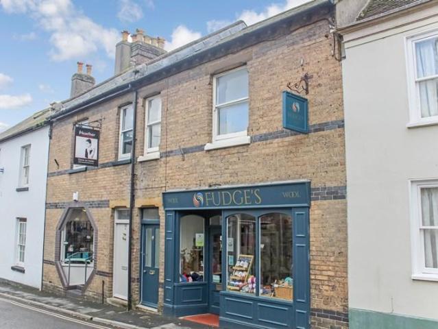 Flat for rent in Fordington