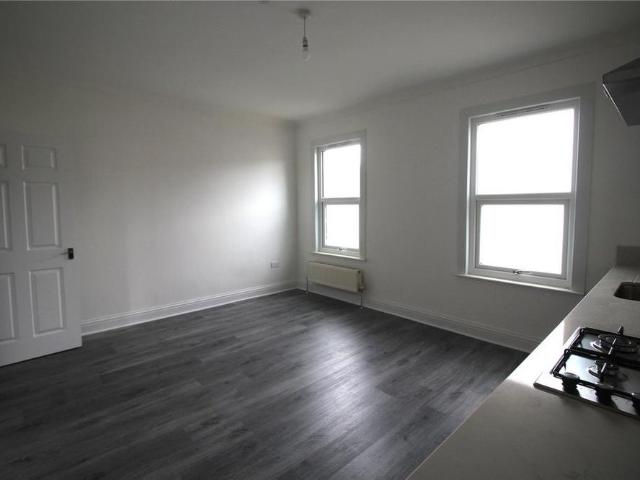 Apartment for rent in Kings Farm, Hamerton