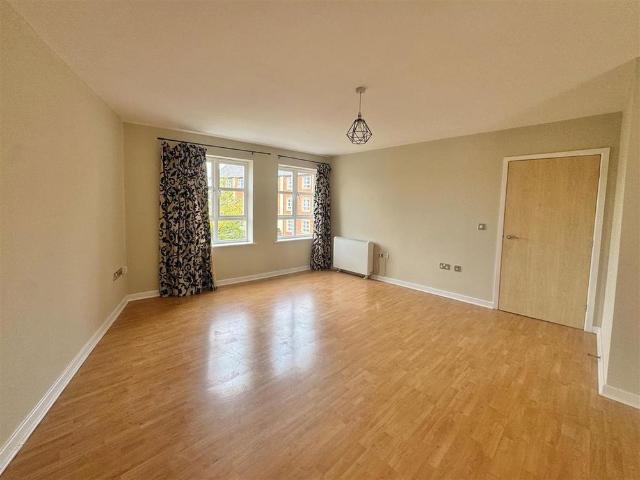 Apartment for rent in High Field, York