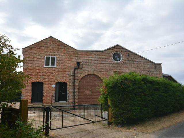 Flat for rent in Burgh St Peter, Norfolk