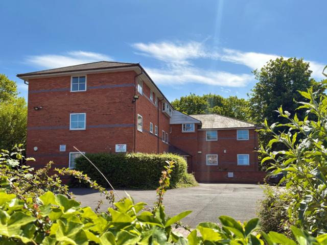 Apartment for rent in Hyde Park, West Yorkshire