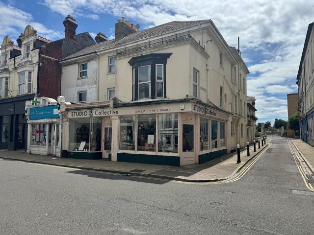Flat for rent in Southsea, City Of Portsmouth